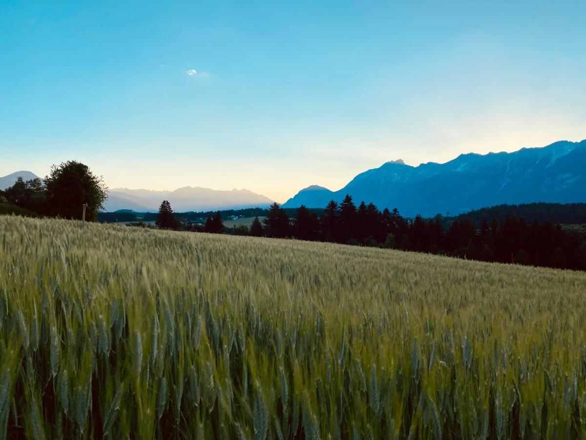 Black Forest Lodges - Gehobene Ferienwohnungen Mit Privatsaunas Tulfes Extérieur photo