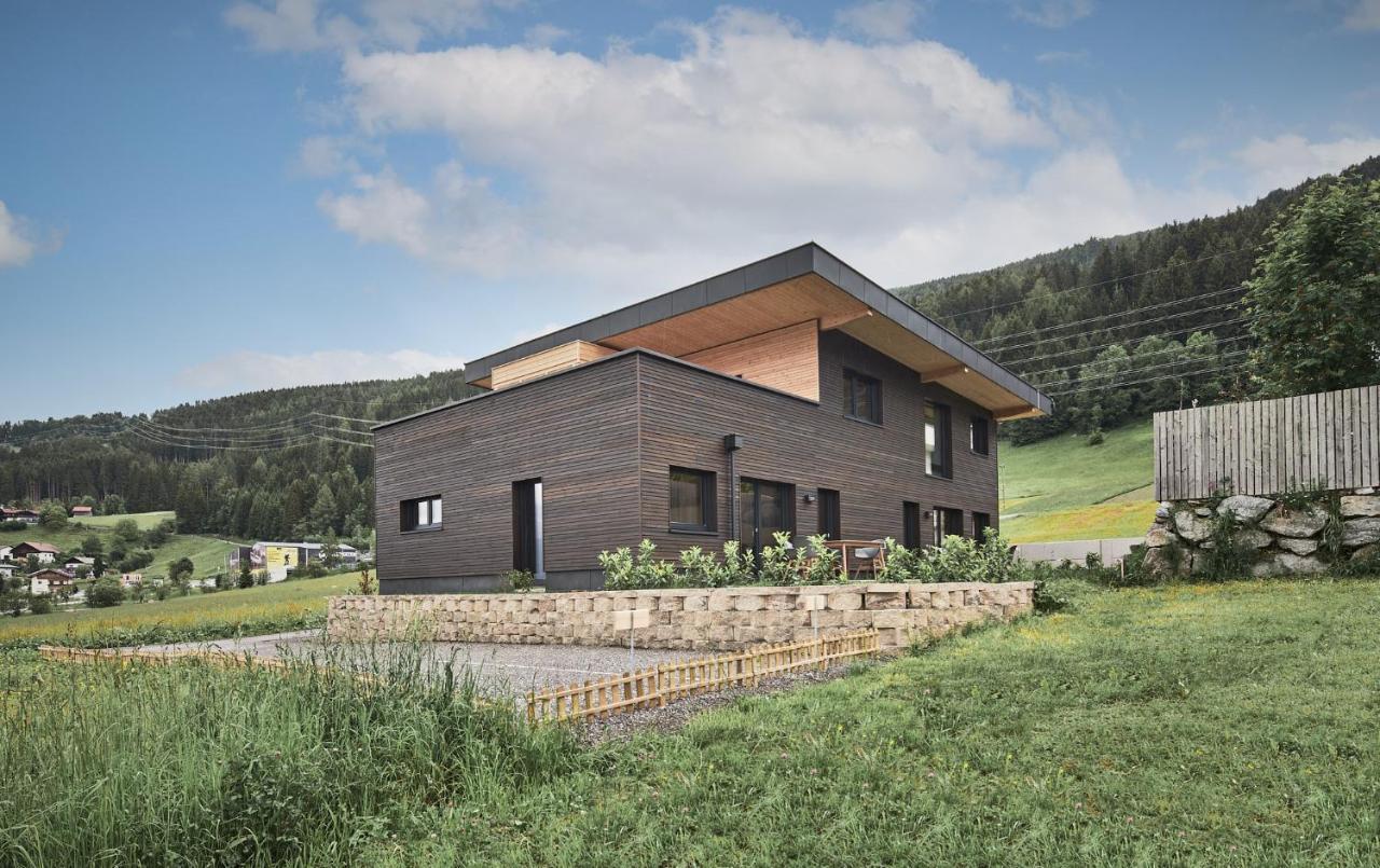 Black Forest Lodges - Gehobene Ferienwohnungen Mit Privatsaunas Tulfes Extérieur photo