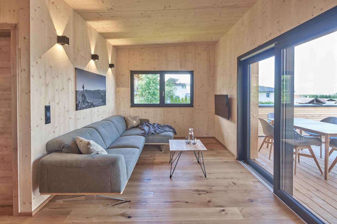Black Forest Lodges - Gehobene Ferienwohnungen Mit Privatsaunas Tulfes Extérieur photo