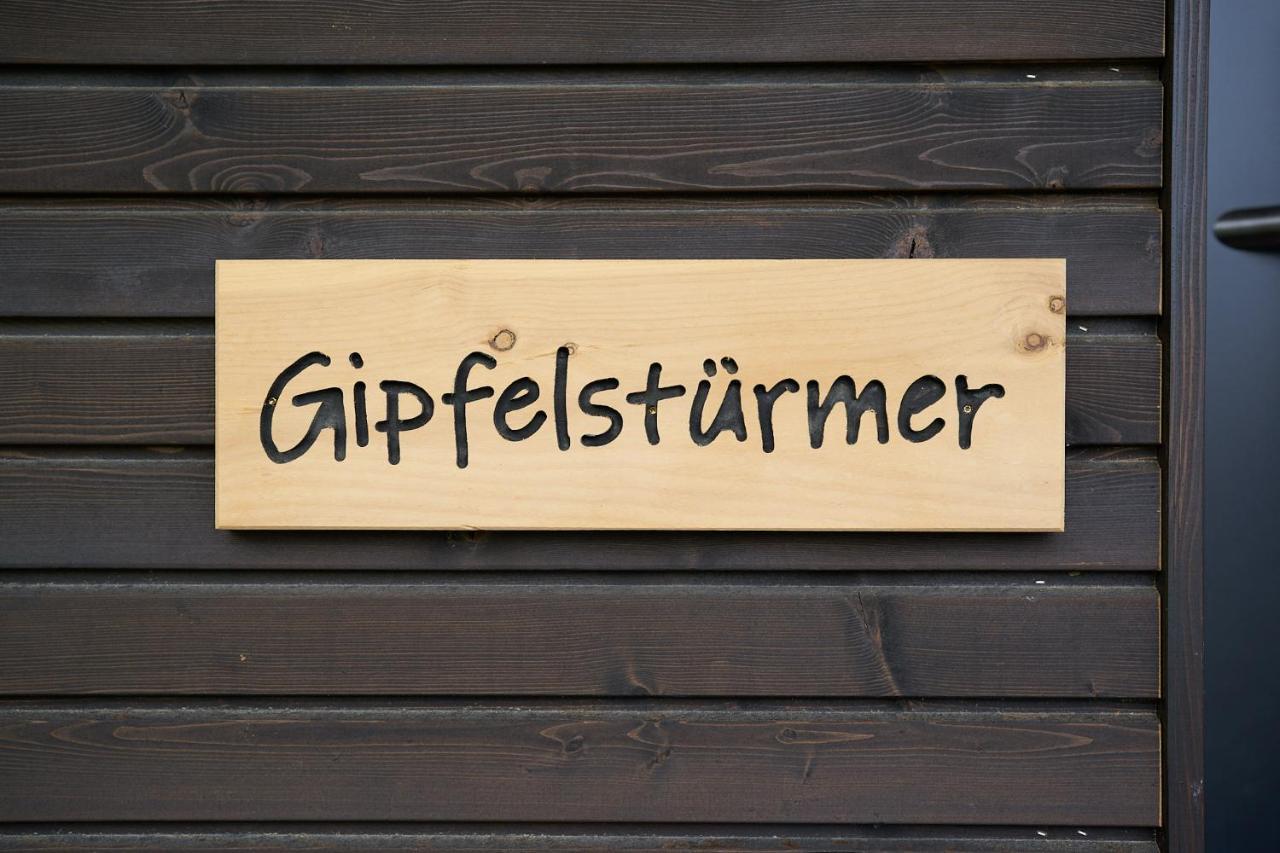 Black Forest Lodges - Gehobene Ferienwohnungen Mit Privatsaunas Tulfes Extérieur photo