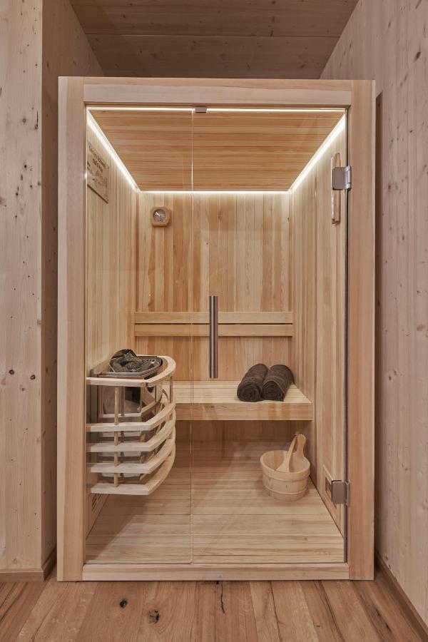 Black Forest Lodges - Gehobene Ferienwohnungen Mit Privatsaunas Tulfes Extérieur photo